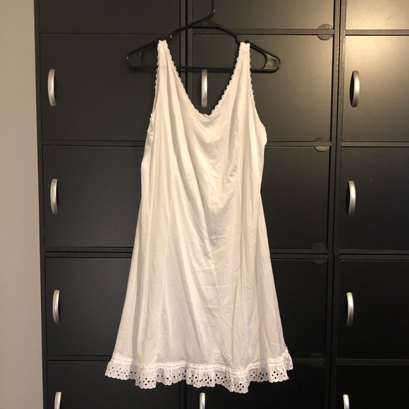 Vintage Dresses & Skirts - ✨VINTAGE✨ Gown